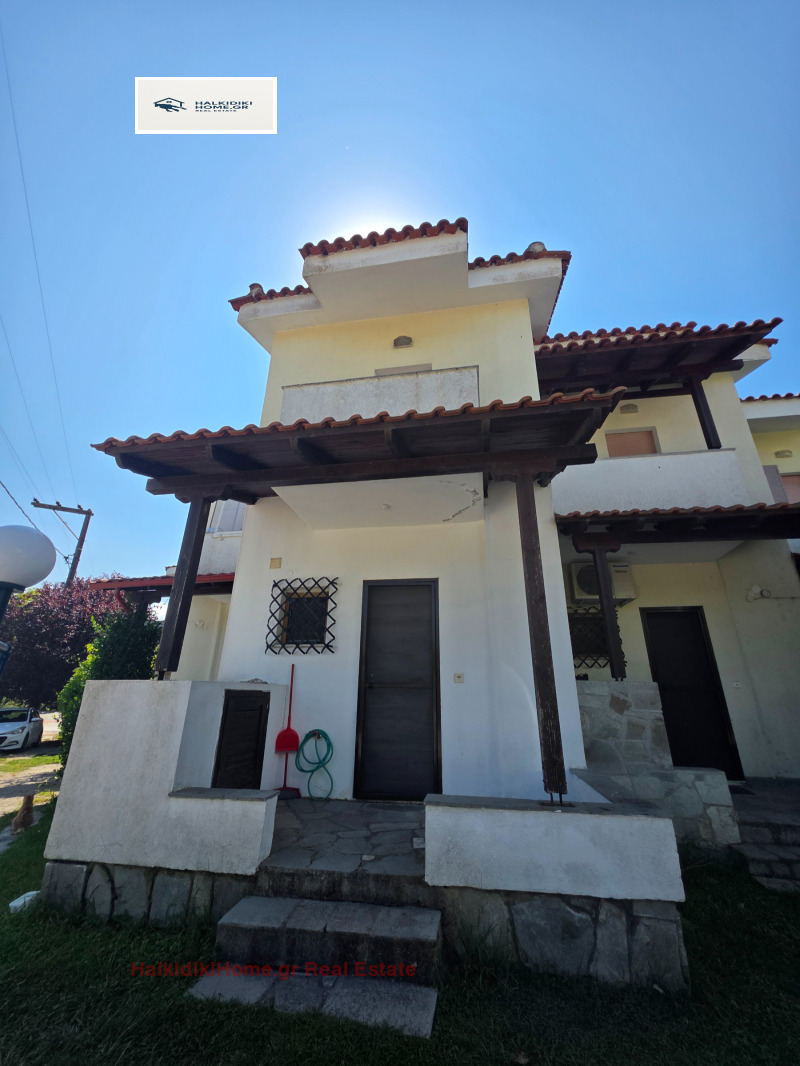 Продава МЕЗОНЕТ, Извън страната, област Извън страната