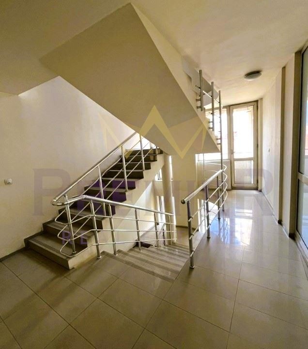 Продава ОФИС, гр. София, Белите брези, снимка 11 - Офиси - 53150623