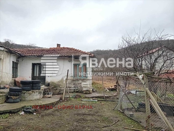 Продава КЪЩА, с. Кипра, област Варна, снимка 4 - Къщи - 48578420