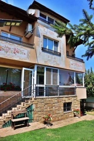 Продава КЪЩА, гр. София, гр. Банкя, снимка 3 - Къщи - 52455243