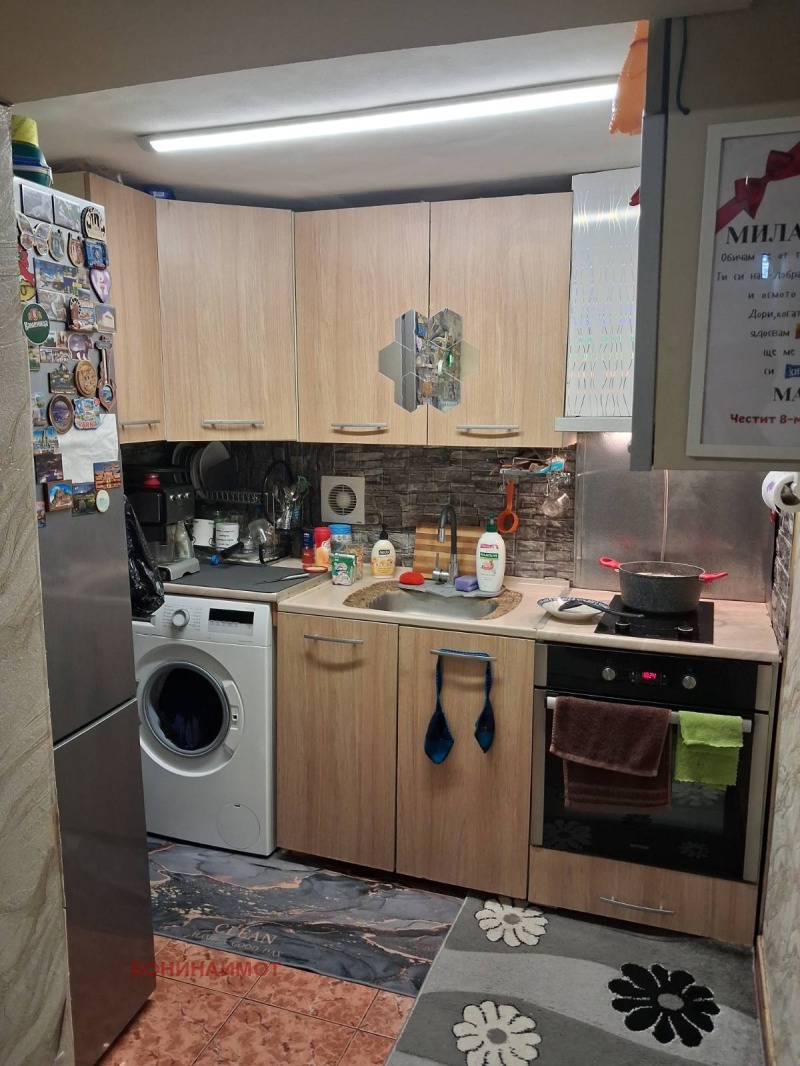 Продава КЪЩА, с. Конуш, област Пловдив, снимка 10 - Къщи - 53038704