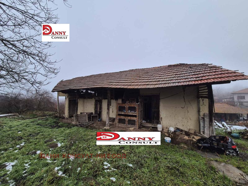 Продава КЪЩА, с. Балканци, област Велико Търново, снимка 10 - Къщи - 53234006