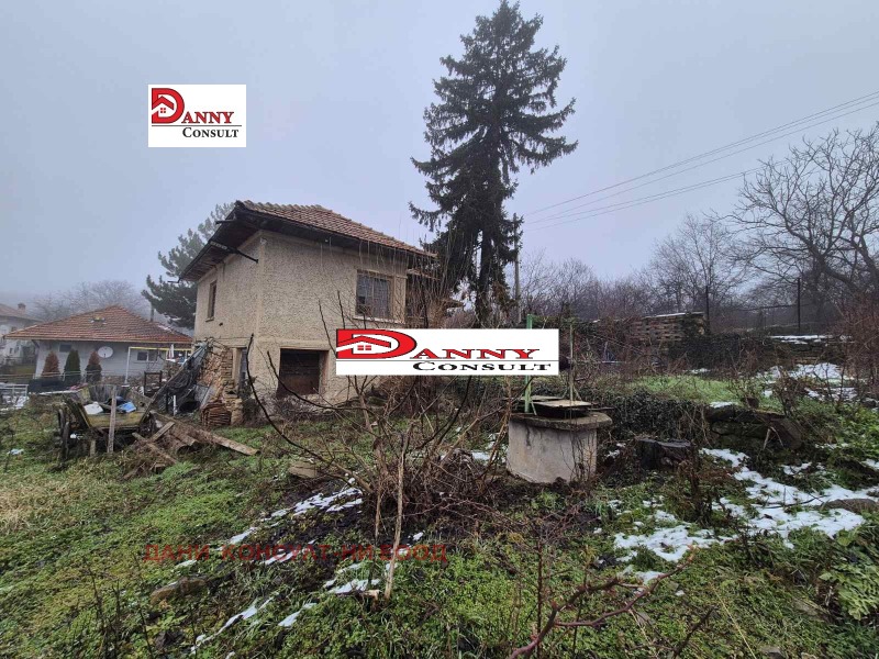 Продава КЪЩА, с. Балканци, област Велико Търново, снимка 2 - Къщи - 53234006