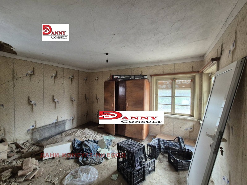 Продава КЪЩА, с. Балканци, област Велико Търново, снимка 5 - Къщи - 53234006