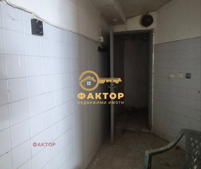 Продава  Гараж град Пловдив , Мараша , 37 кв.м | 54517785 - изображение [4]