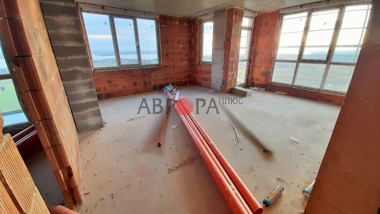 Продава 3-СТАЕН, гр. Бургас, област Бургас, снимка 2 - Апартаменти - 53971933