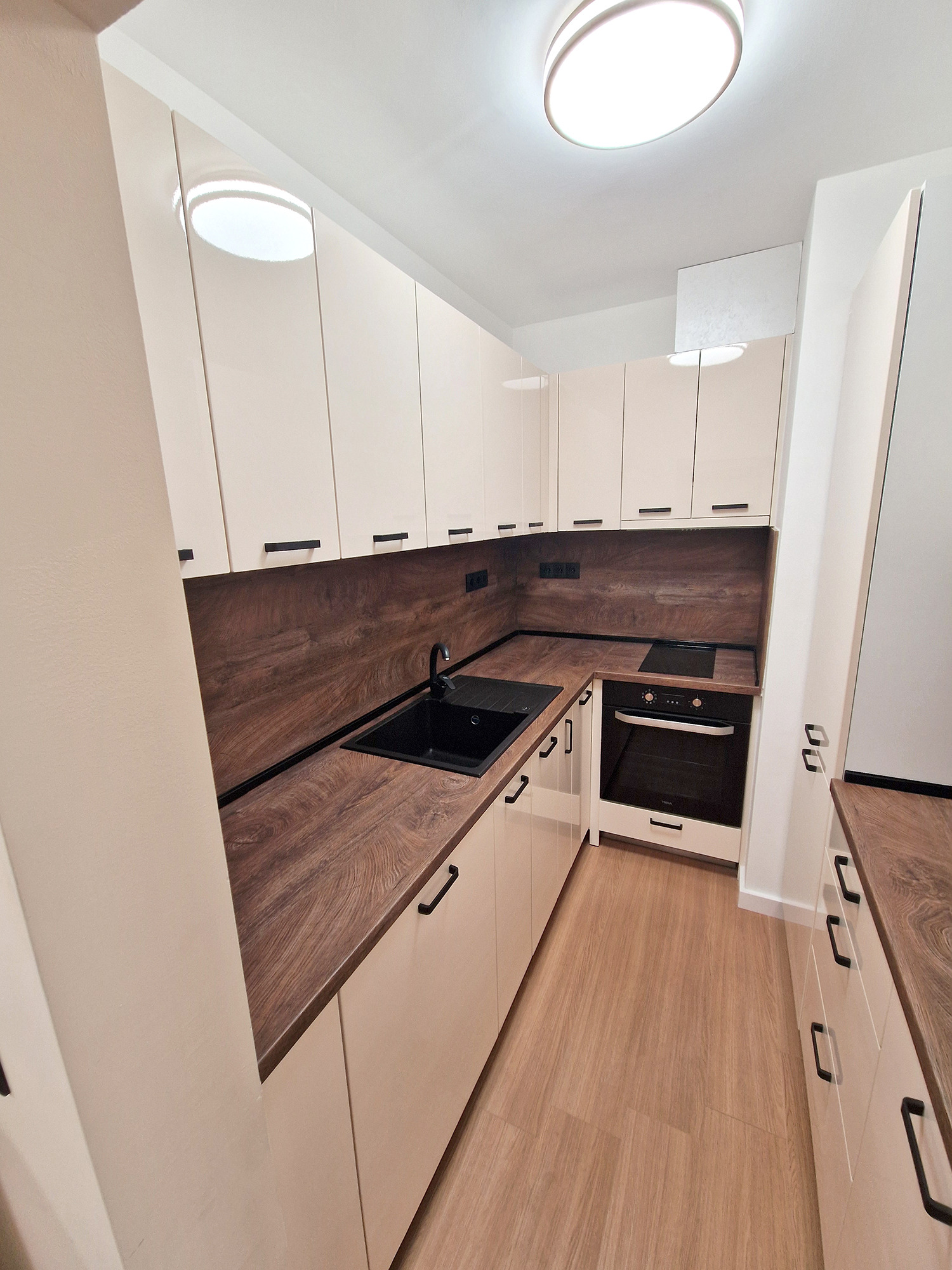 Продава 3-СТАЕН, гр. София, Хаджи Димитър, снимка 2 - Апартаменти - 55446435
