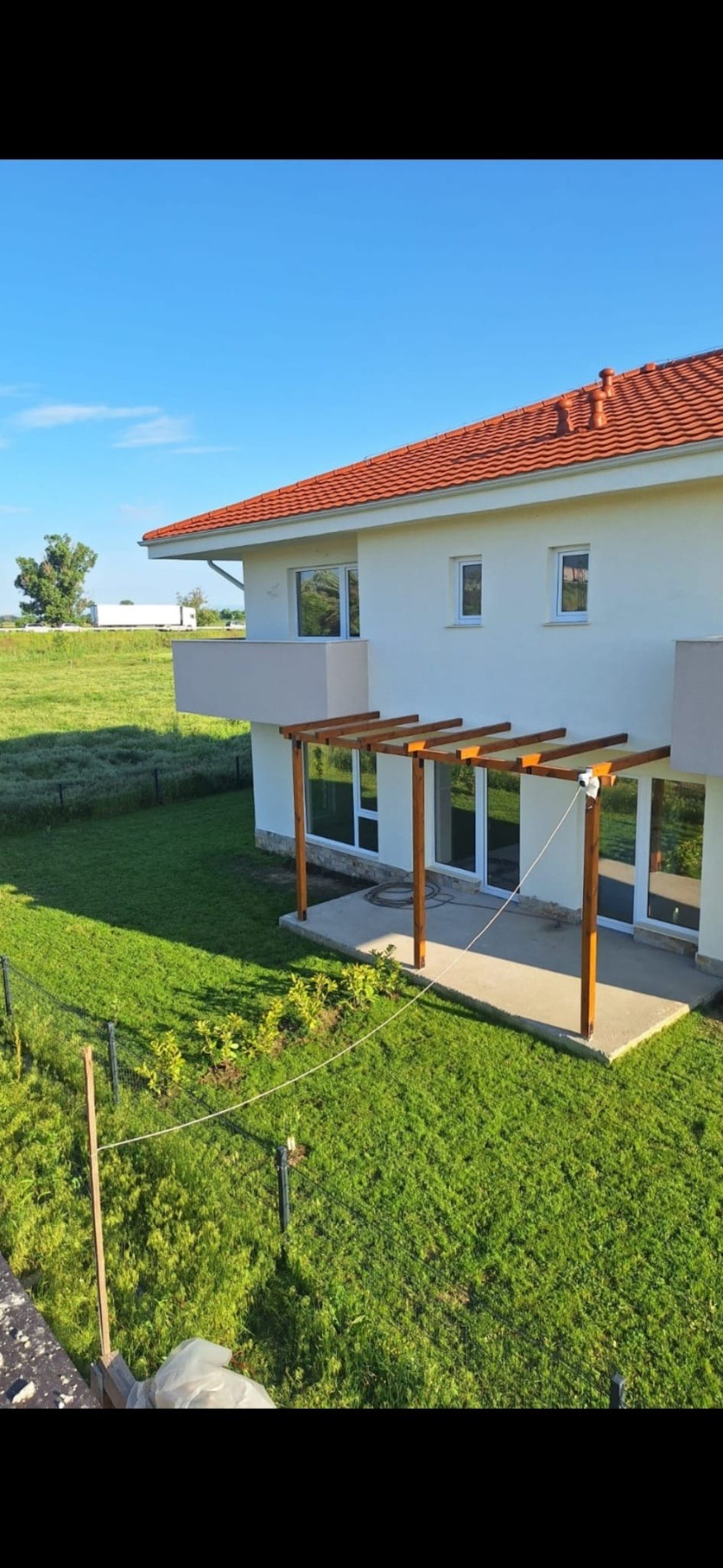 Продава КЪЩА, гр. Пловдив, Прослав, снимка 2 - Къщи - 53780989