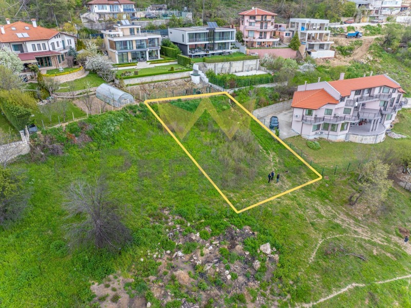 Продава ПАРЦЕЛ в град Варна, м-т Манастирски рид - 571 кв.м / 69 000 € » 134 952.27 лв., ИМОТИ ПРЕМИЕР