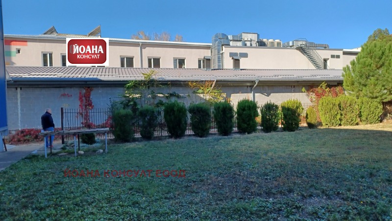 Продава ФАБРИКА/ЗАВОД в град Плевен, Широк център - 3200 кв.м / 613 550.26 € » 1 200 000 лв., ЙОАНА КОНСУЛТ ЕООД