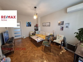 1 chambre Bazar Levski, Varna 1