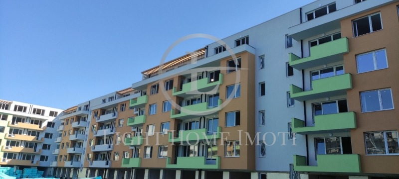 Till salu  Studio Plovdiv , Jujen , 69 kvm | 40423549