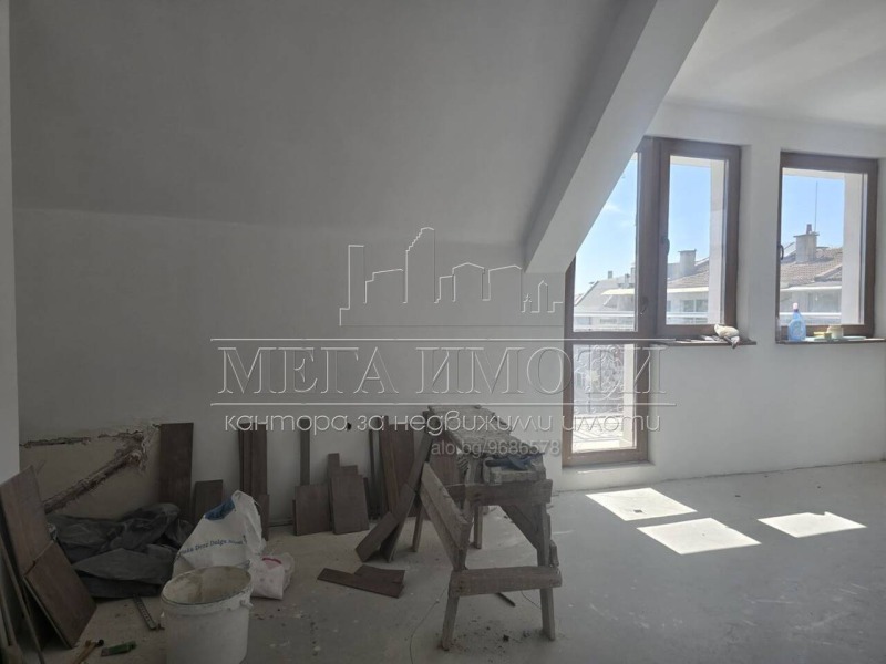 De vânzare  2 dormitoare Burgas , Țentâr , 71 mp | 26058966 - imagine [4]