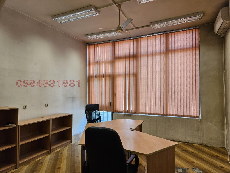 Eladó  Hivatal Sofia , Mladost 3 , 128 négyzetméter | 50732800 - kép [2]