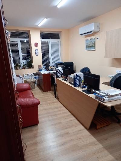 Продава  Къща град Видин , Център , 308 кв.м | 47483303 - изображение [9]