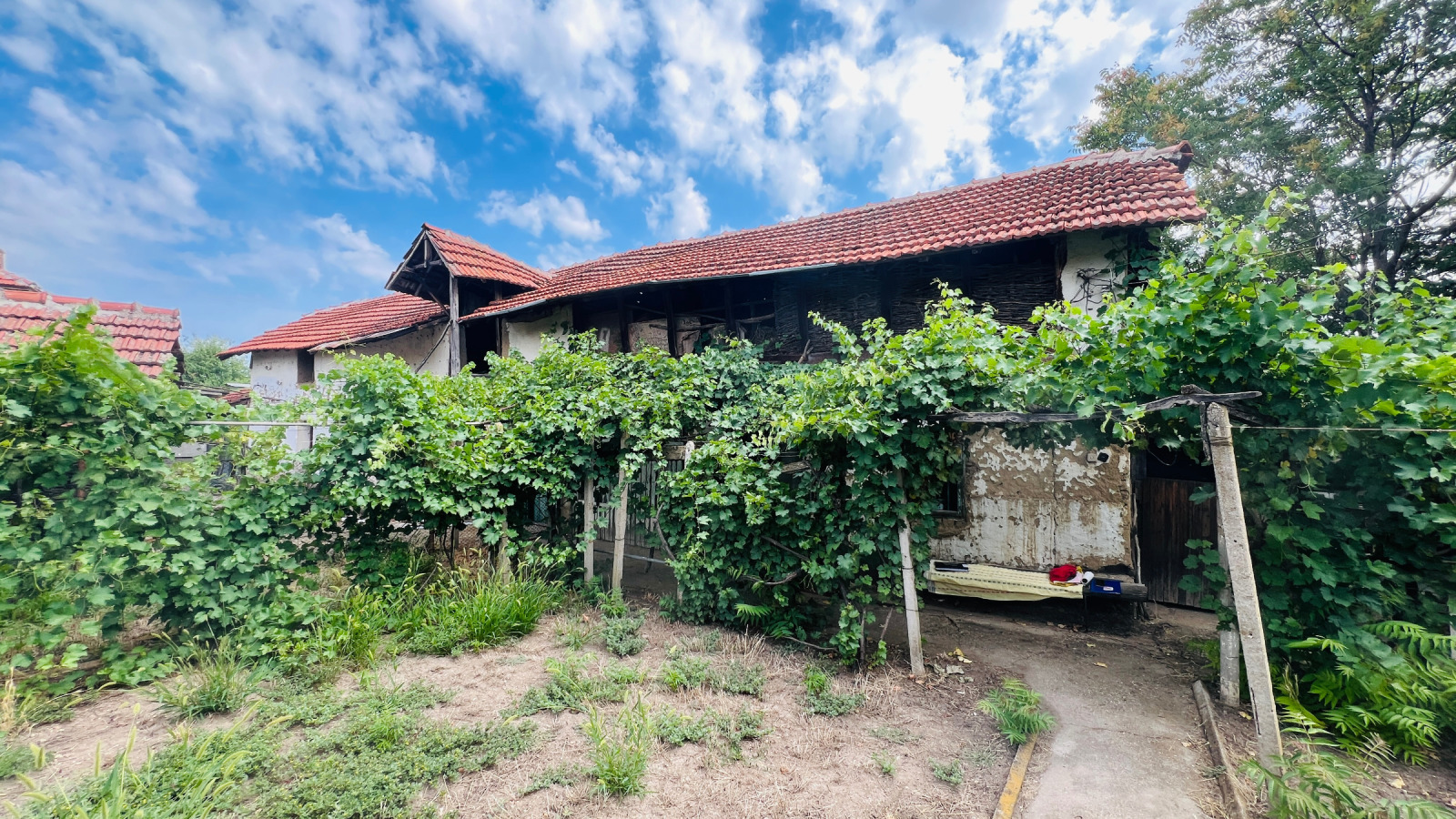 Продава КЪЩА, гр. Вълчедръм, област Монтана, снимка 2 - Къщи - 53797641