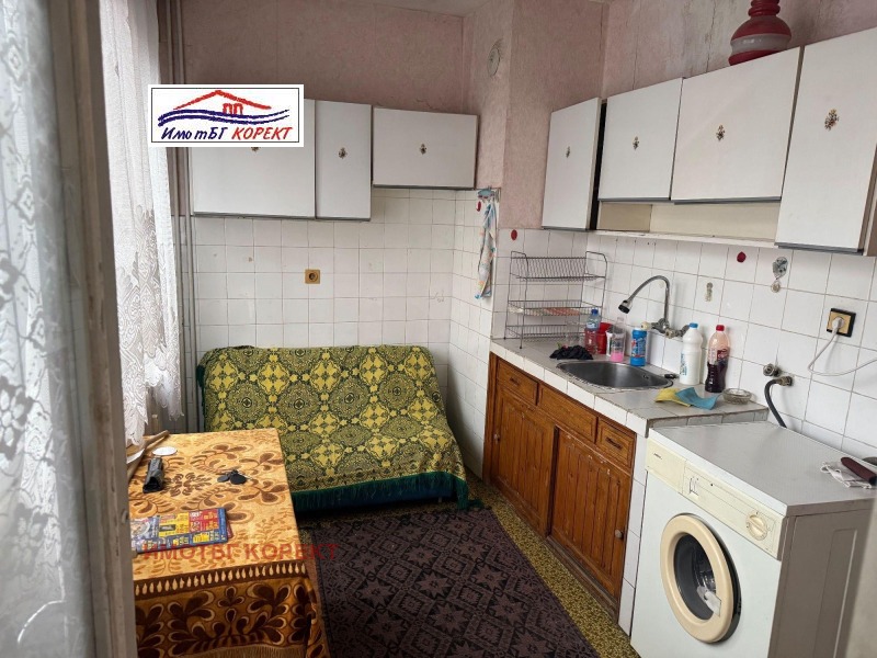 Продава 1-СТАЕН, гр. София, Света Троица