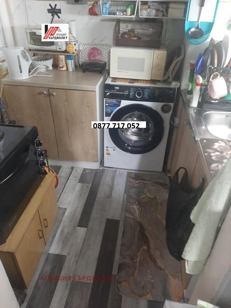 Продается  2 спальни Кърджали , Център , 85 кв.м | 96882931 - изображение [2]