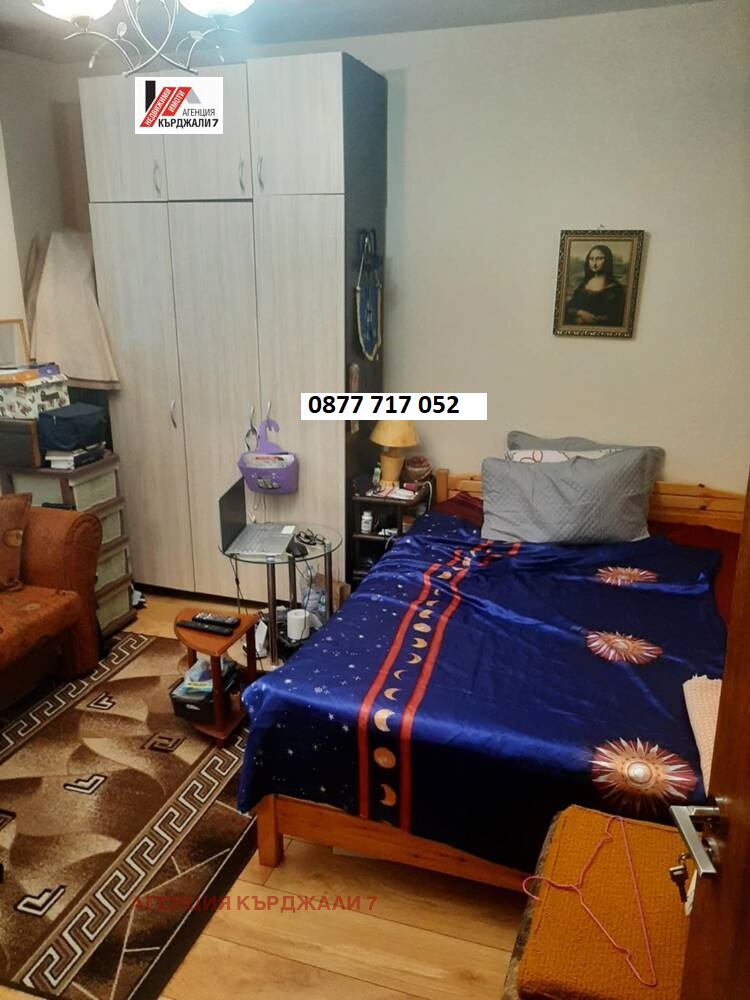 Продается  2 спальни Кърджали , Център , 85 кв.м | 96882931 - изображение [9]
