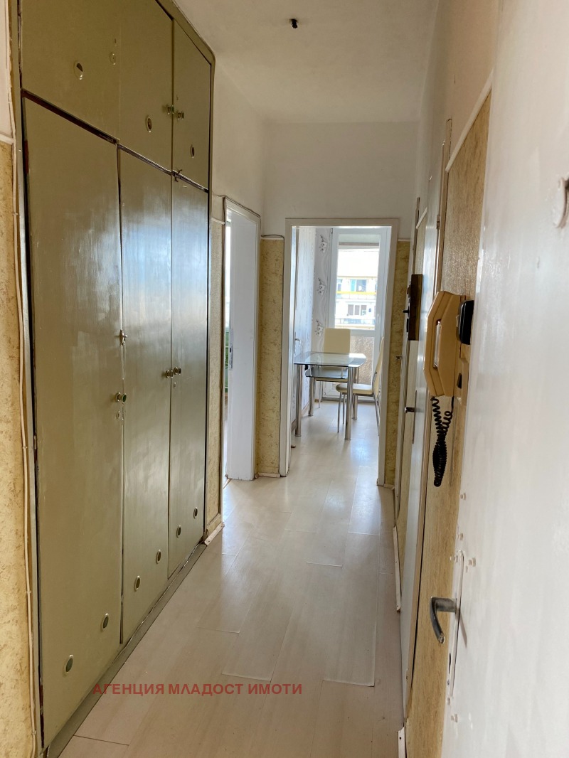 Продава 3-СТАЕН, гр. София, Толстой, снимка 3 - Апартаменти - 52633167