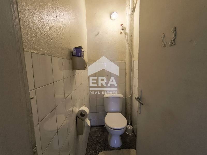 Продава 4-СТАЕН, гр. Велико Търново, Център, снимка 10 - Апартаменти - 52280270