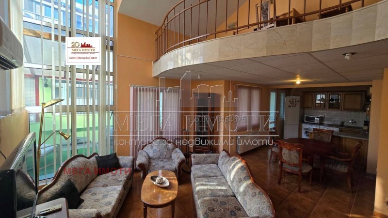 Myytävänä  Pienhuoneisto Burgas , Lazur , 234 neliömetriä | 62374157