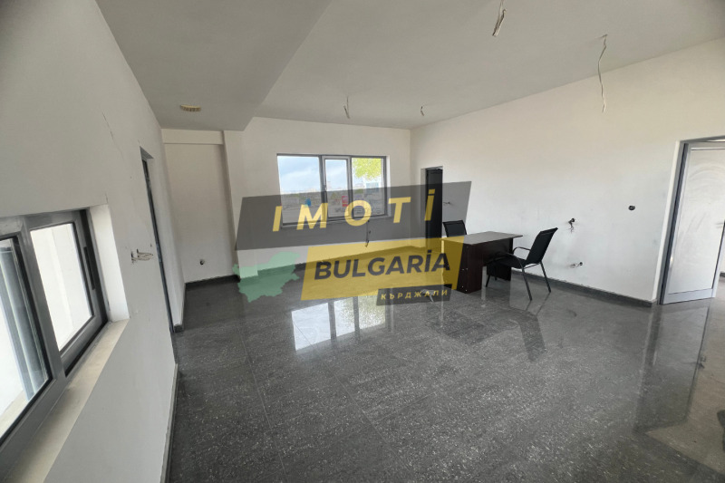 Продава ГАРАЖ, ПАРКОМЯСТО, гр. Димитровград, област Хасково, снимка 14 - Гаражи и паркоместа - 53141057