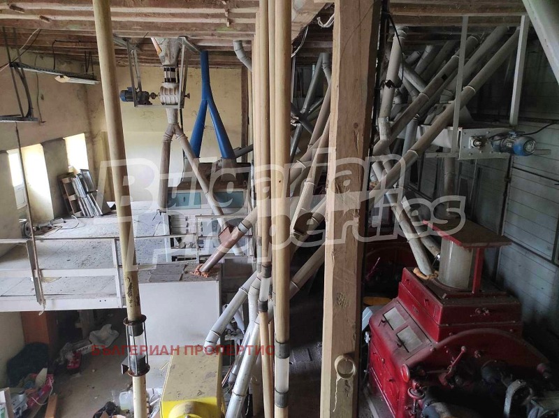 Продава ПРОМ. ПОМЕЩЕНИЕ, с. Златна нива, област Шумен, снимка 11 - Производствени сгради - 52171240