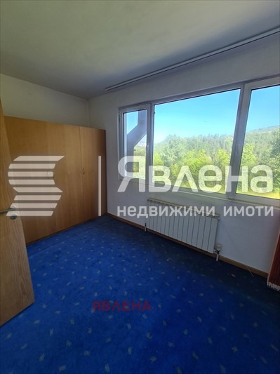 Продава ХОТЕЛ, гр. Тетевен, област Ловеч, снимка 16 - Хотели - 48541153