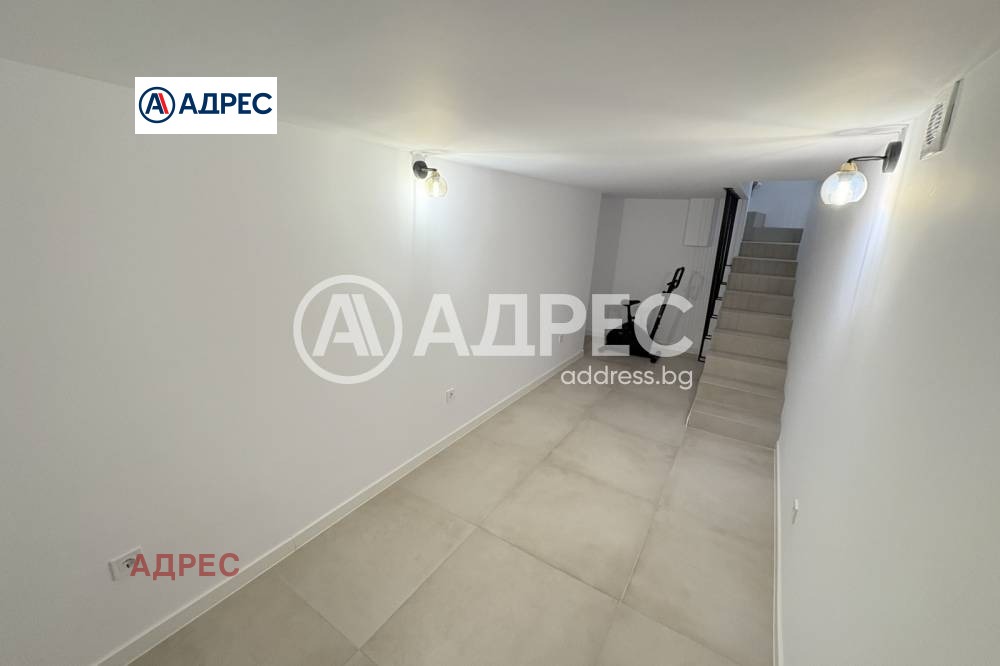 Продава МНОГОСТАЕН, гр. Варна, Галата, снимка 10 - Апартаменти - 54253546