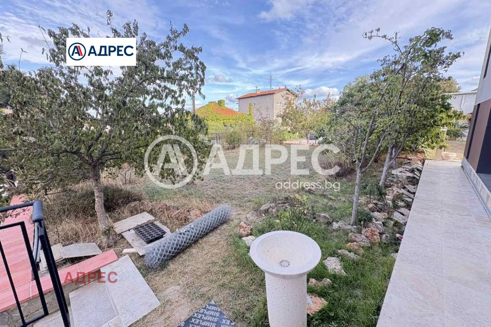 Продава МНОГОСТАЕН, гр. Варна, Галата, снимка 12 - Апартаменти - 54253546