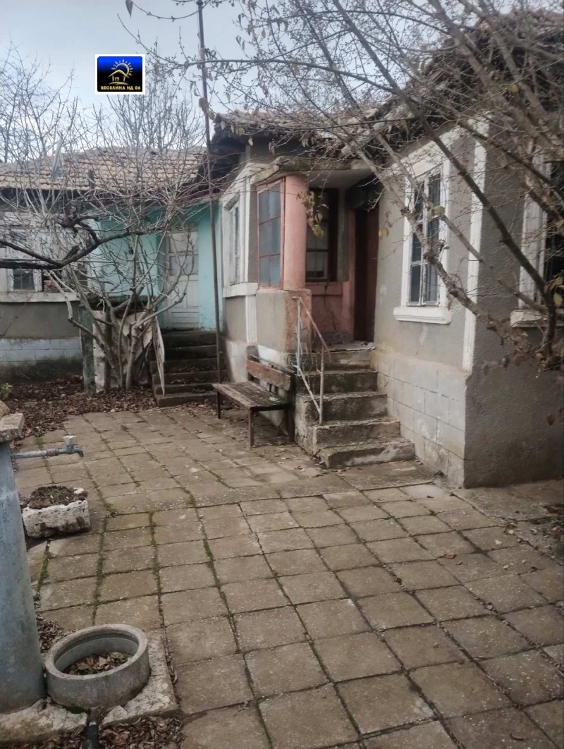 Продава КЪЩА в област Добрич, с. Челопечене - 85 кв.м / 30 000 € » 58 674.90 лв., ВЕСЕЛИНА НД-06 ЕООД