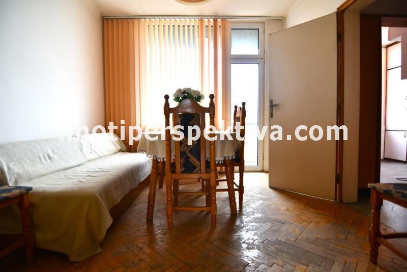 Продава 3-СТАЕН, гр. Пловдив, Кючук Париж, снимка 2 - Апартаменти - 51741634