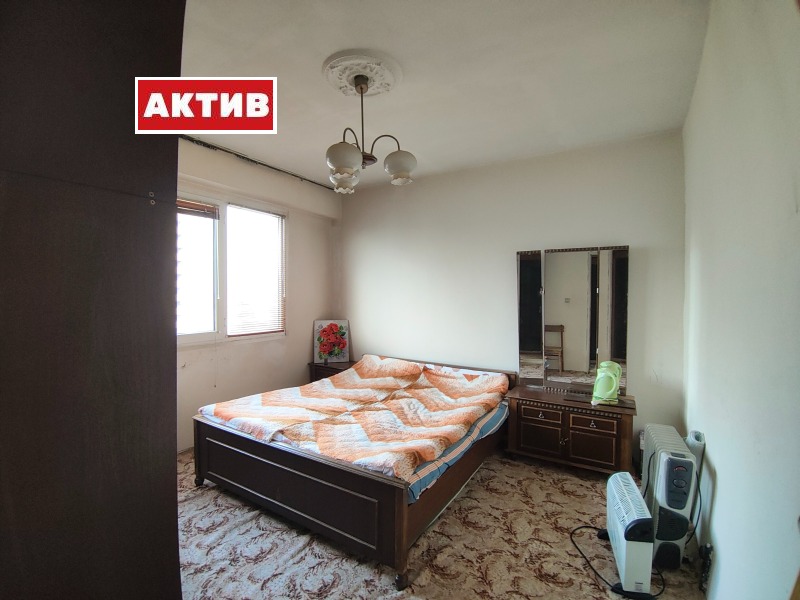 Продава 3-СТАЕН, гр. Търговище, Запад 1, снимка 6 - Апартаменти - 52740845