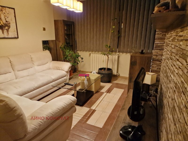 Продава 3-СТАЕН, гр. София, Гео Милев, снимка 2 - Апартаменти - 53489150