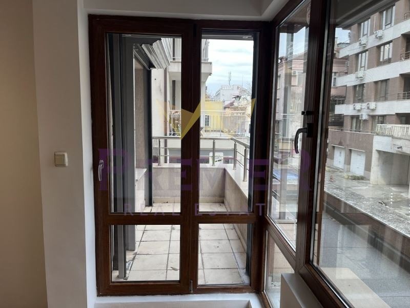 Продава 3-СТАЕН, гр. София, Център, снимка 9 - Апартаменти - 54106902