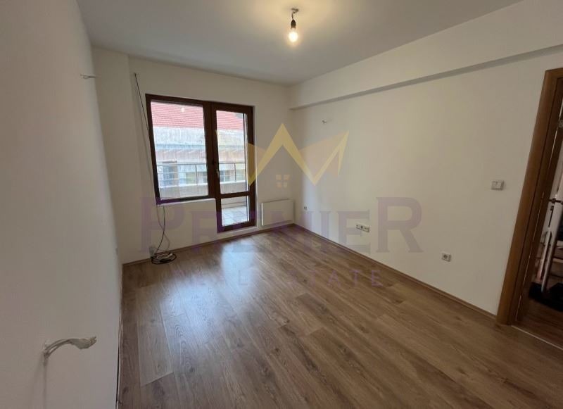 Продава 3-СТАЕН, гр. София, Център, снимка 3 - Апартаменти - 54106902