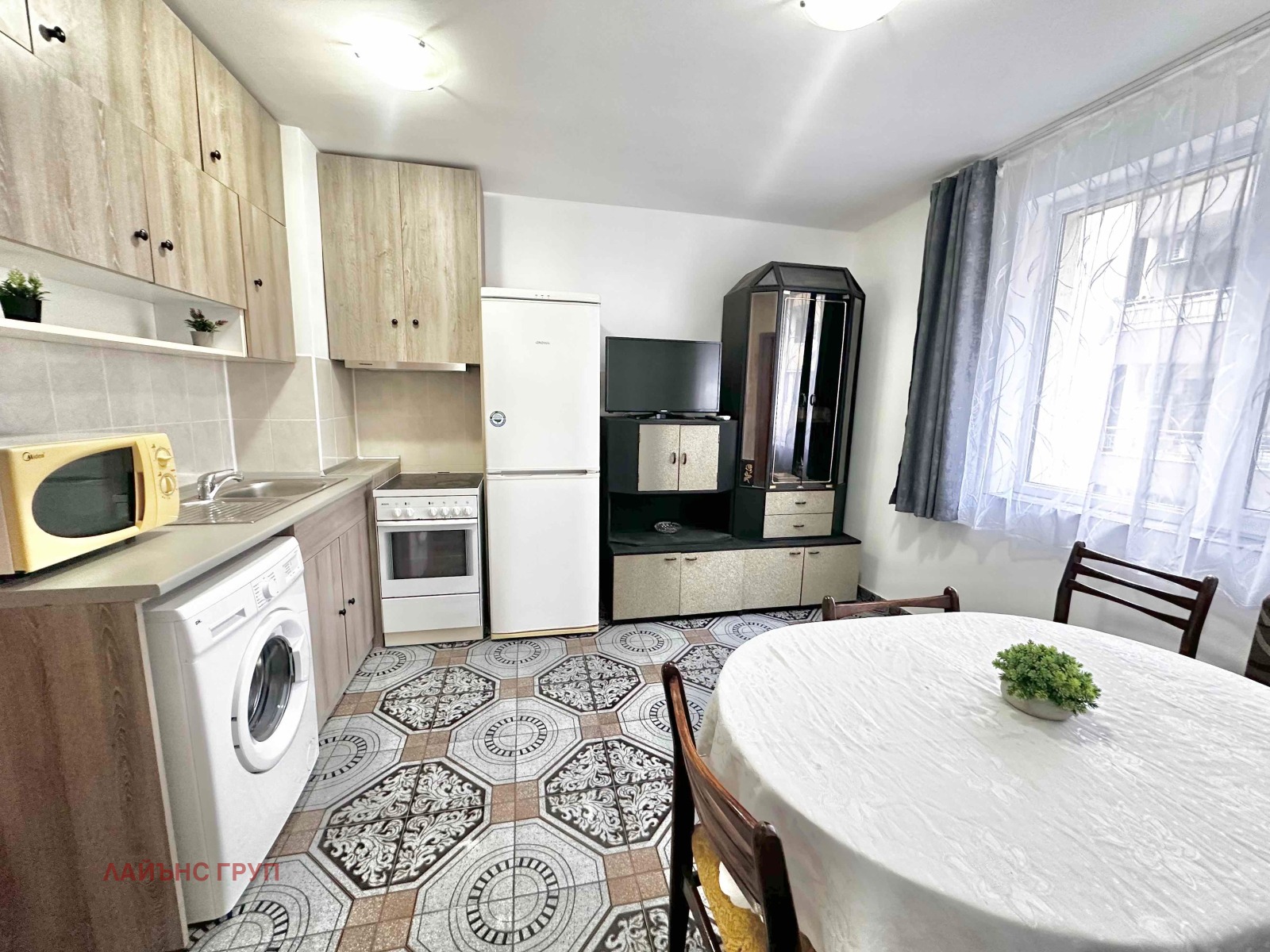 Продава 2-СТАЕН, гр. Варна, Левски 1, снимка 2 - Апартаменти - 54676486