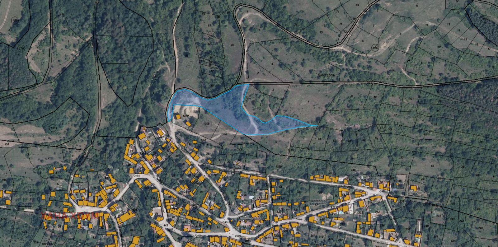 Продава ПАРЦЕЛ, с. Ломец, област Ловеч