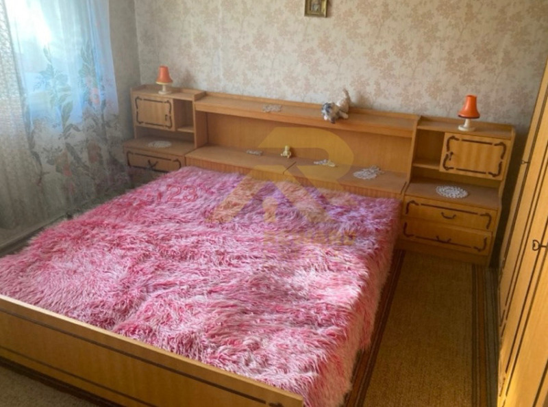 Продава  2-стаен област Перник , гр. Трън , 76 кв.м | 27040886 - изображение [4]