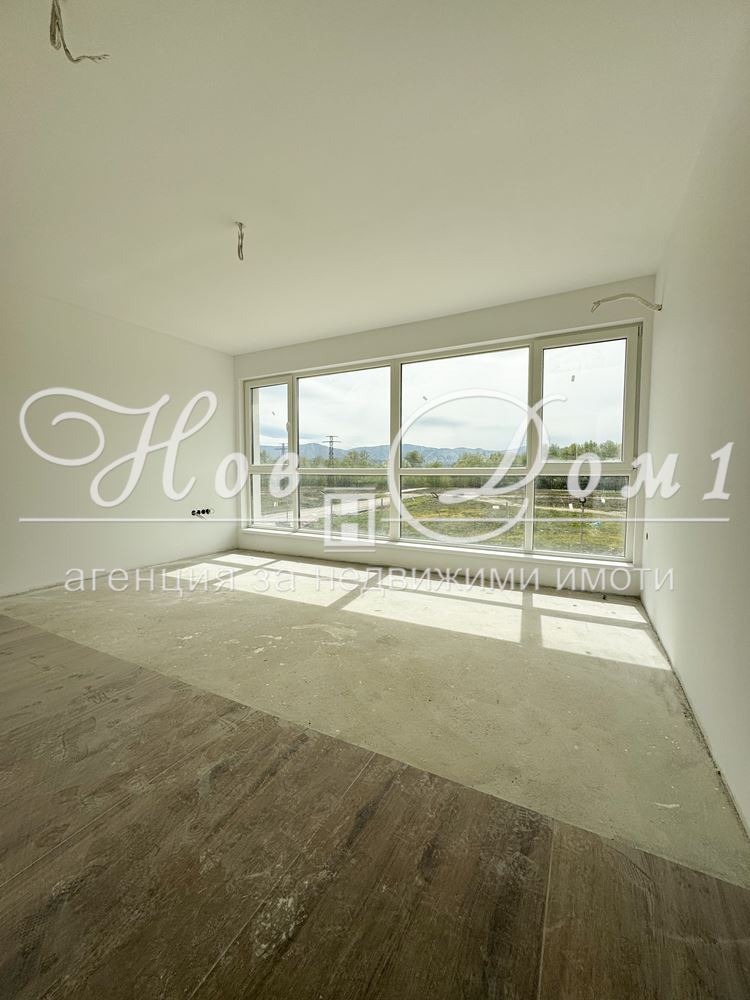 À venda  1 quarto Plovdiv , Karchiiaka , 77 m² | 25740516
