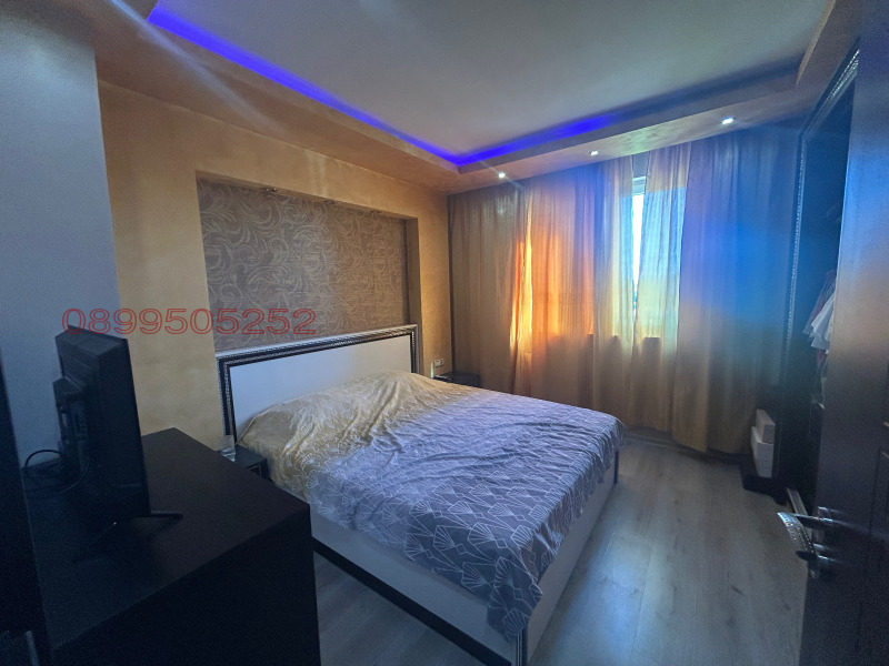 Продава 3-СТАЕН, гр. Раднево, област Стара Загора, снимка 2 - Апартаменти - 53337543