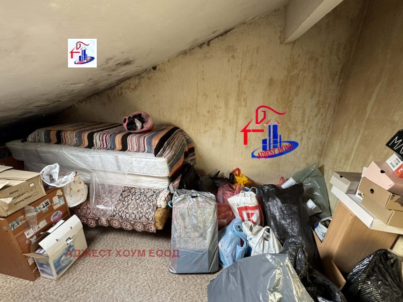 Продава 4-СТАЕН, гр. Шумен, Пазара, снимка 11 - Апартаменти - 52440130