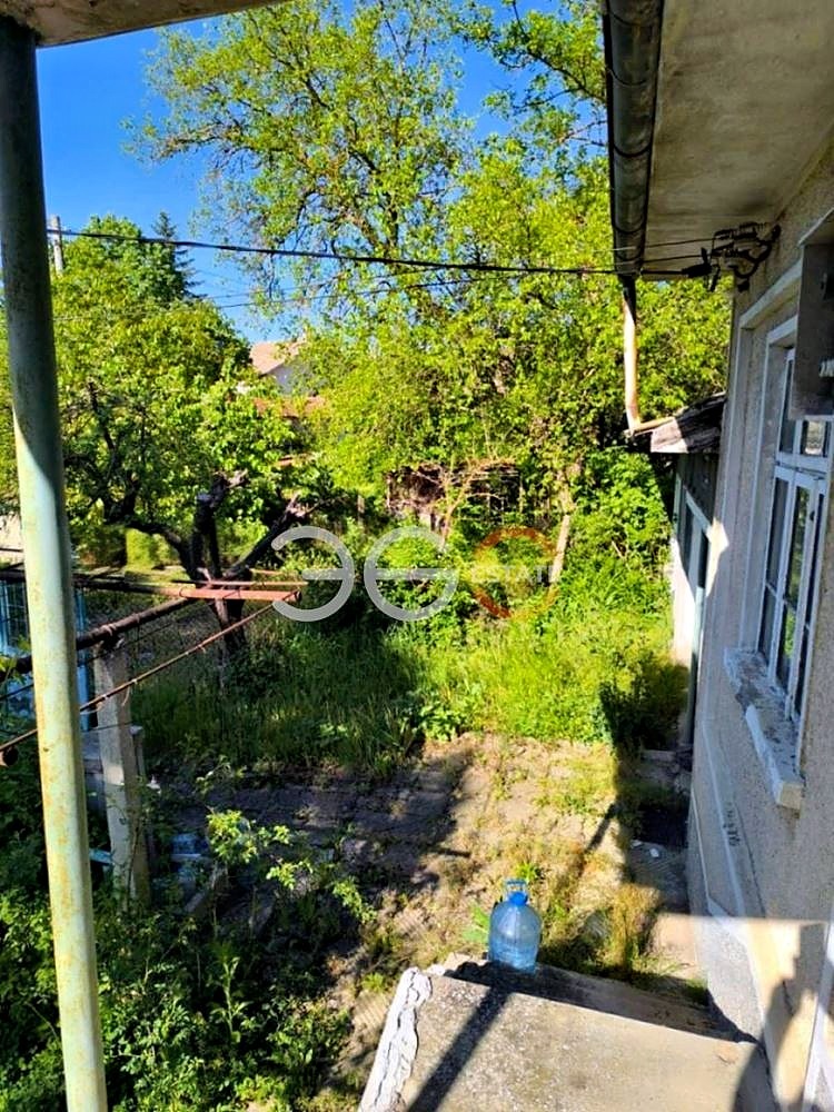Продава КЪЩА, с. Ягнило, област Варна, снимка 3 - Къщи - 54760943