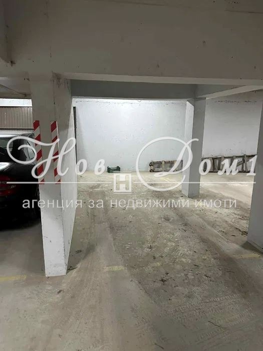 Продава ГАРАЖ, ПАРКОМЯСТО, град Варна, Конфуто • 30000 € • 71895684 — Holmes.bg