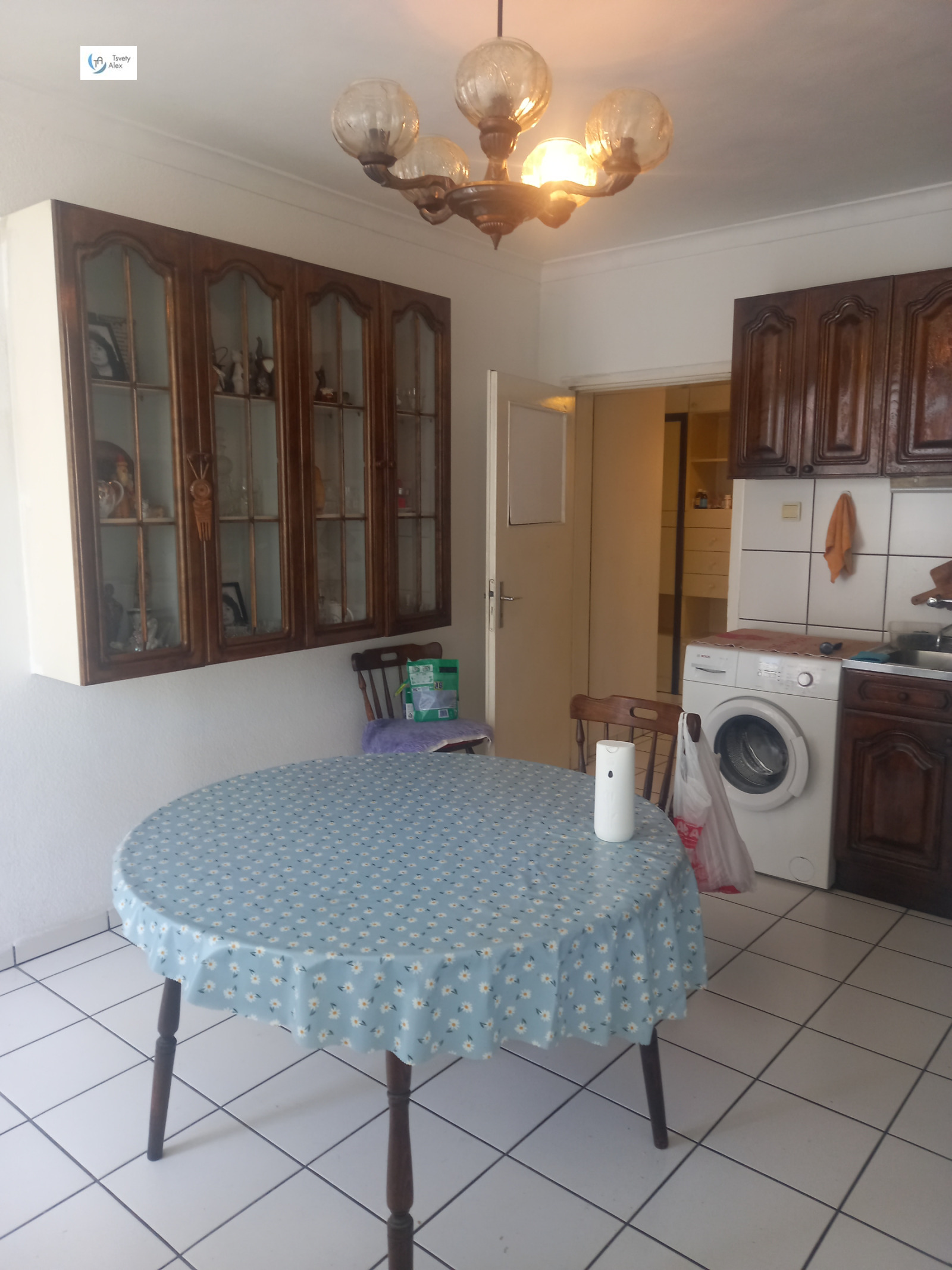 Продава 2-СТАЕН, гр. София, Гоце Делчев, снимка 2 - Апартаменти - 55261091