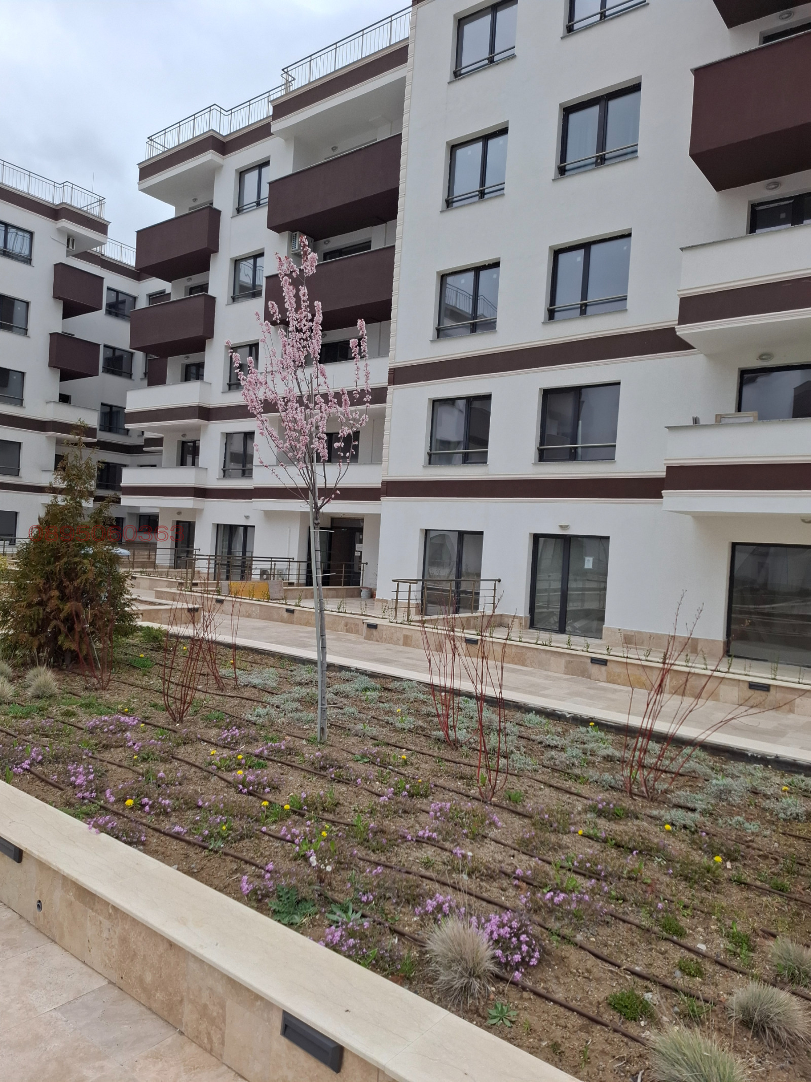 Продава 3-СТАЕН, гр. Перник, Изток, снимка 5 - Апартаменти - 54100101