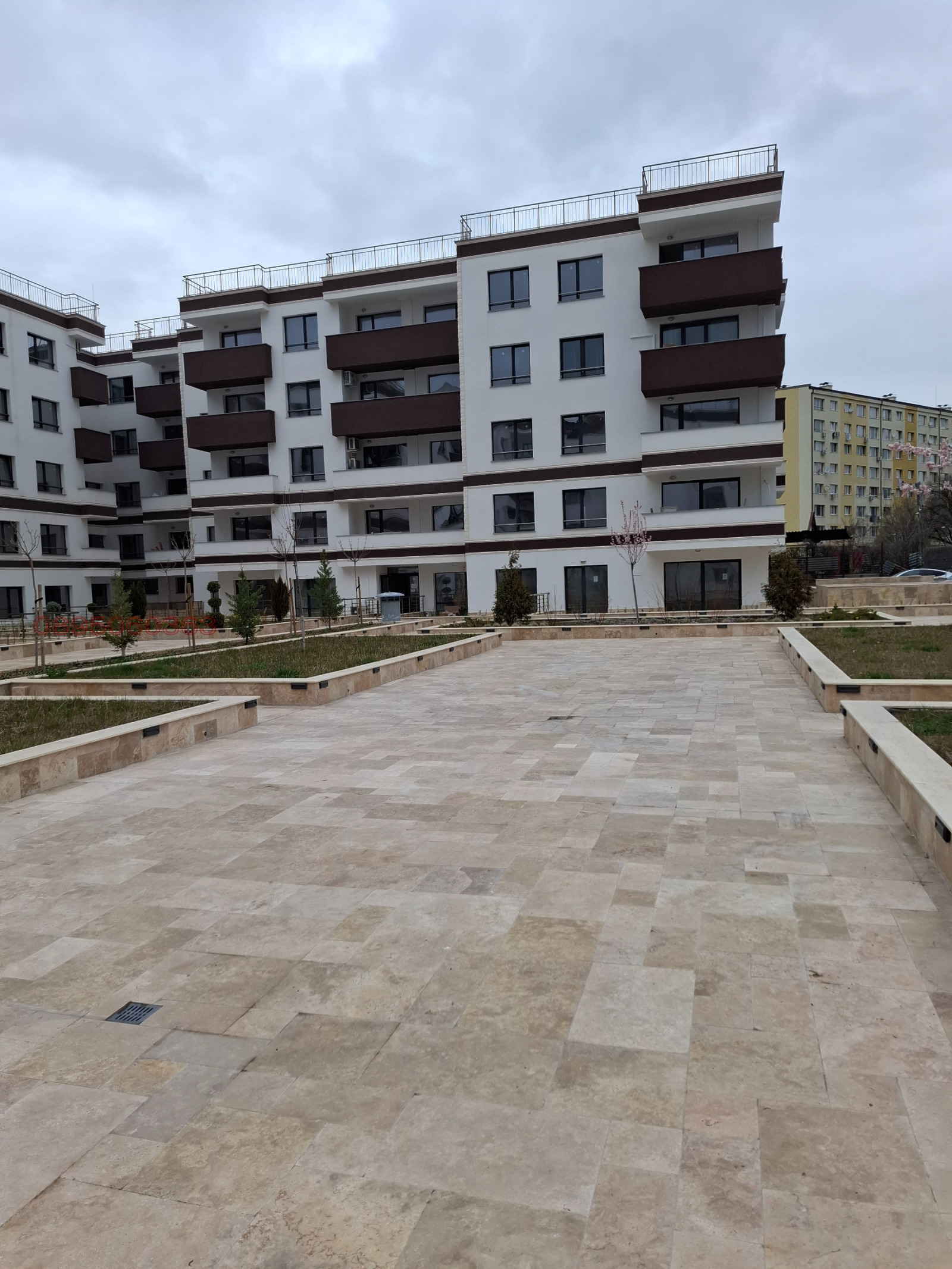 Продава 3-СТАЕН, гр. Перник, Изток, снимка 3 - Апартаменти - 54100101