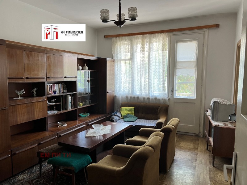 Te koop  Huis verdieping Plovdiv , Tsentar , 145 m² | 25242475 - afbeelding [6]