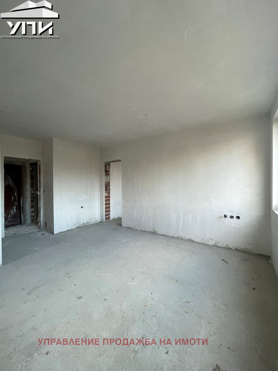Продава 3-СТАЕН, гр. София, Банишора, снимка 2 - Апартаменти - 54780154